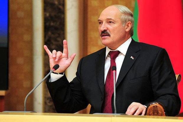 Ротенберг поздравил Лукашенко с 71-летием: «Он уделяет особое внимание развитию хоккея, прививает любовь к игре. Это важный вклад в укрепление дружбы Беларуси и России»